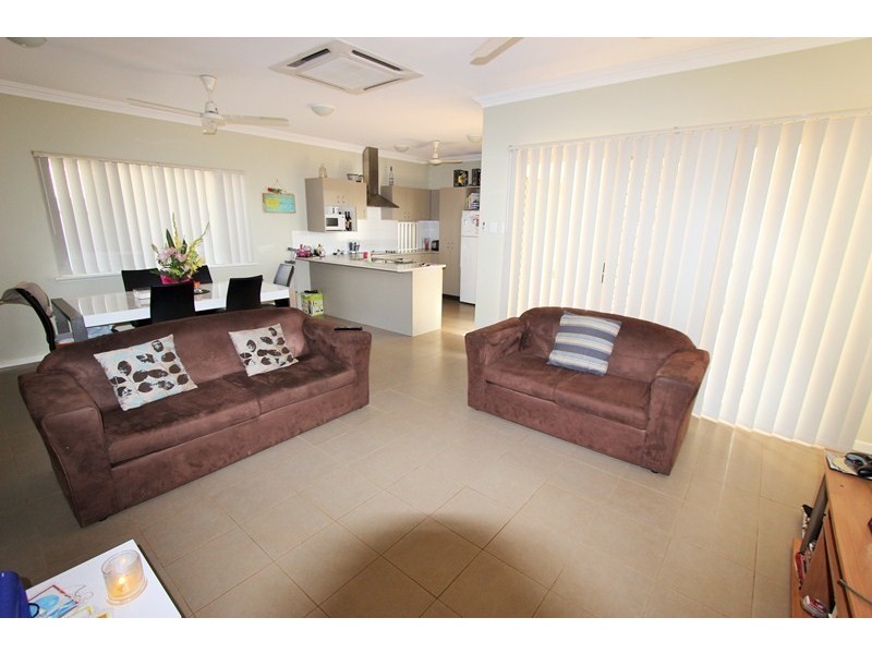 35 Wedgetail Eagle Avenue, Nickol WA 6714