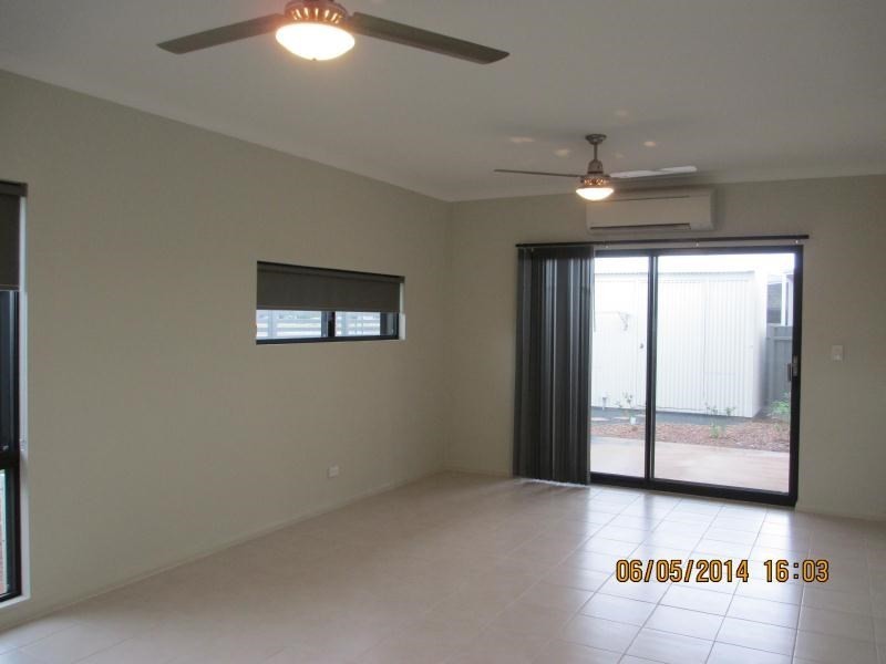 18 Mantaray Loop, Nickol WA 6714