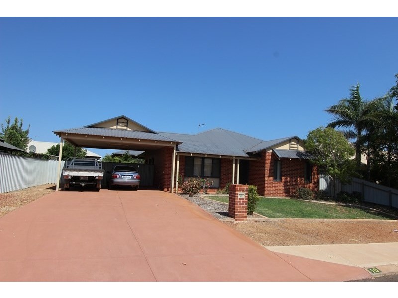 10 Delmere Way, Baynton WA 6714