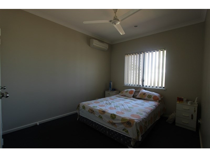 10 Delmere Way, Baynton WA 6714