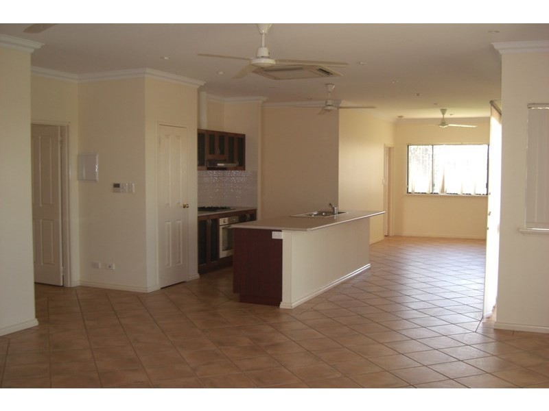 20 Haldane Crescent, Baynton WA 6714