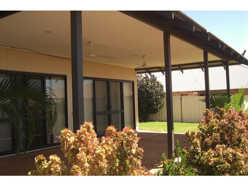 20 Haldane Crescent, Baynton WA 6714