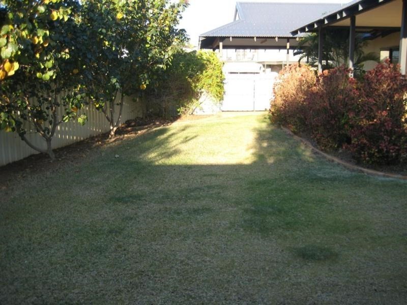 20 Haldane Crescent, Baynton WA 6714