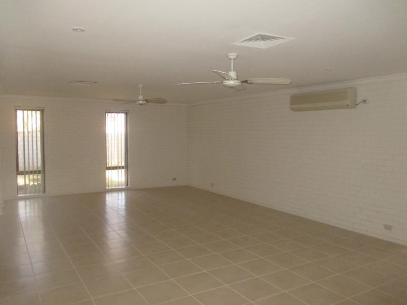 1b Thompson Place, Pegs Creek WA 6714