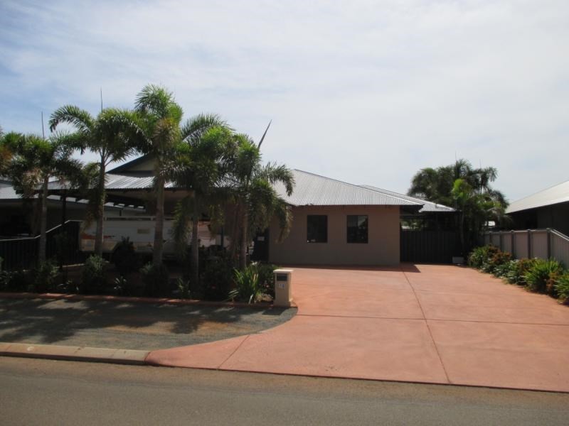 18 Ridge Elbow, Nickol WA 6714