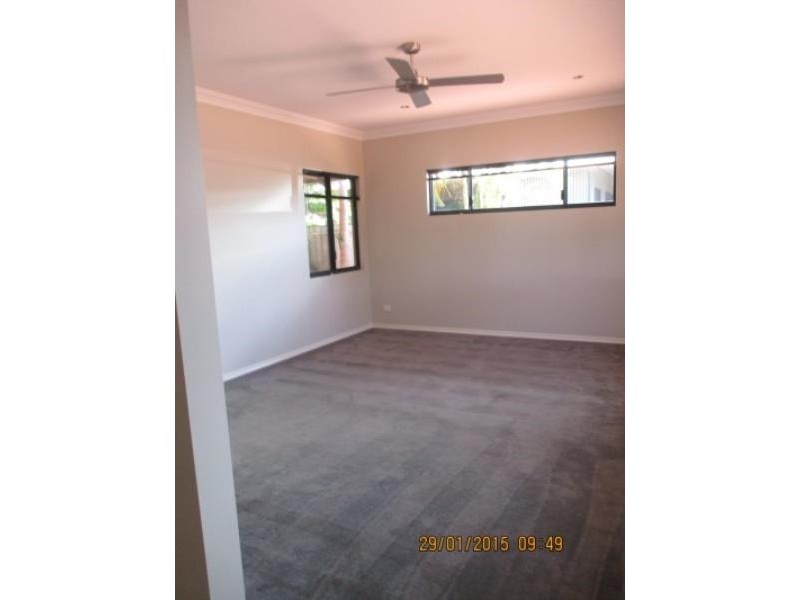 18 Ridge Elbow, Nickol WA 6714