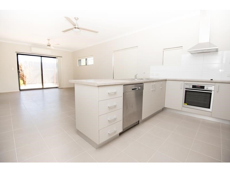 62 Mantaray Loop, Nickol WA 6714