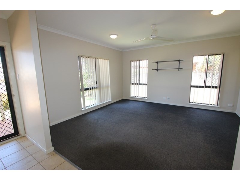 14 O’Brien Way, Baynton WA 6714