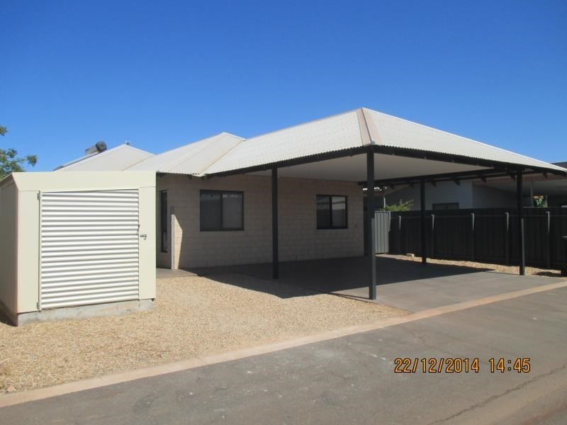 27 Bettong Bend, Baynton WA 6714