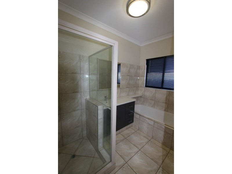 18 Ridge Elbow, Nickol WA 6714