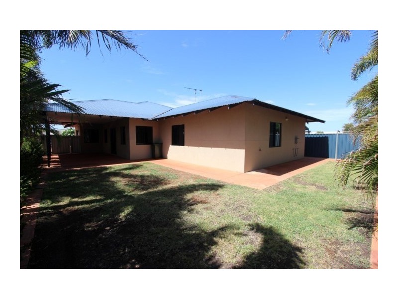 18 Ridge Elbow, Nickol WA 6714