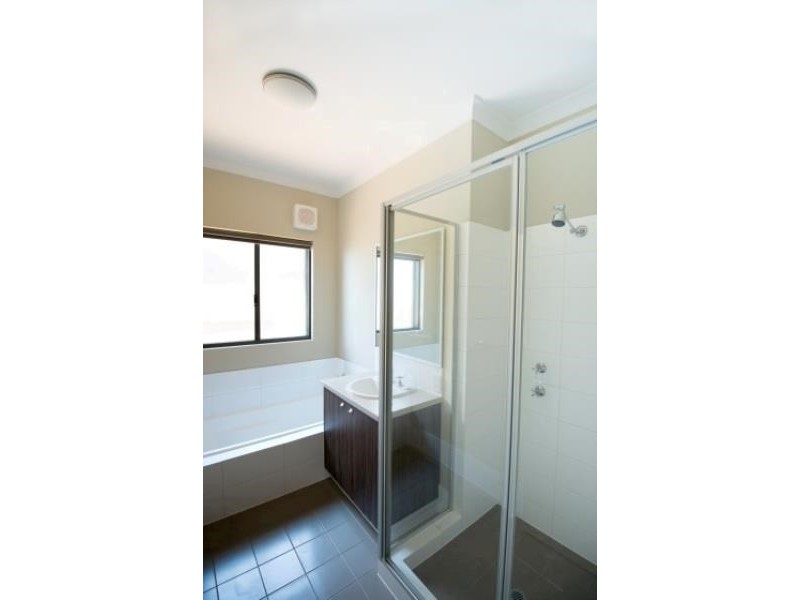 8 Manta Ray Loop, Nickol WA 6714