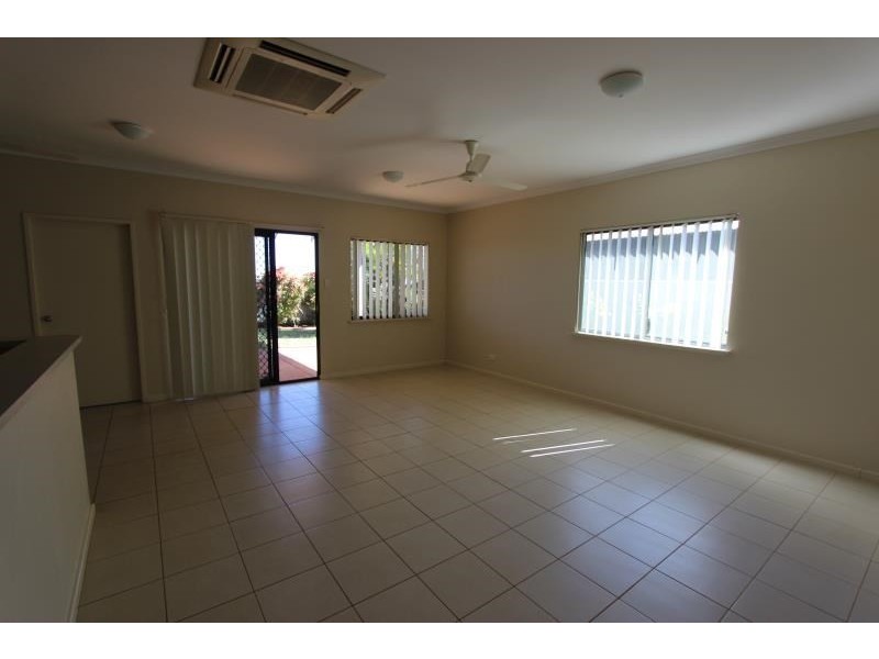 17 Walker Close, Millars Well WA 6714