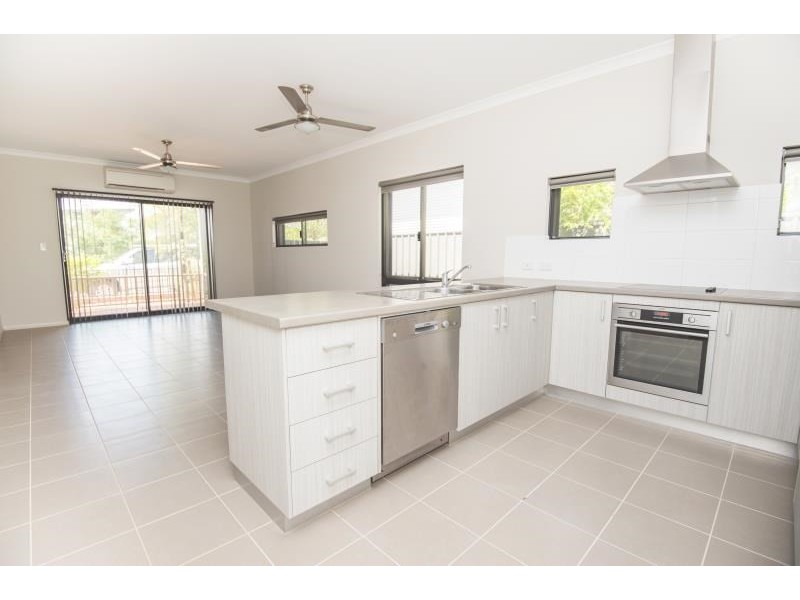 60 Mantaray Loop, Nickol WA 6714