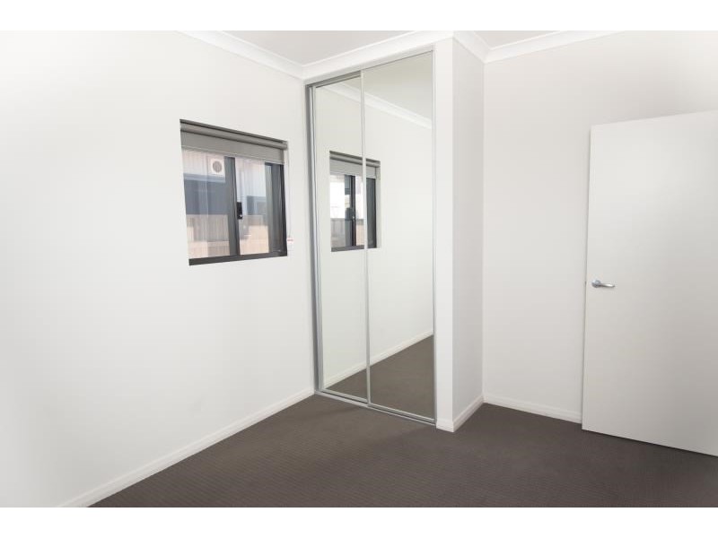 60 Mantaray Loop, Nickol WA 6714