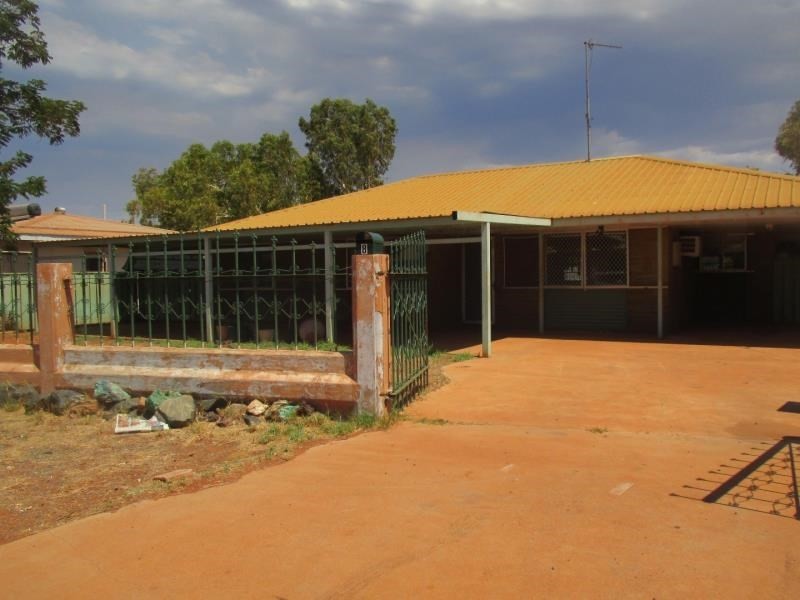 8 McCourt Way, Wickham WA 6720