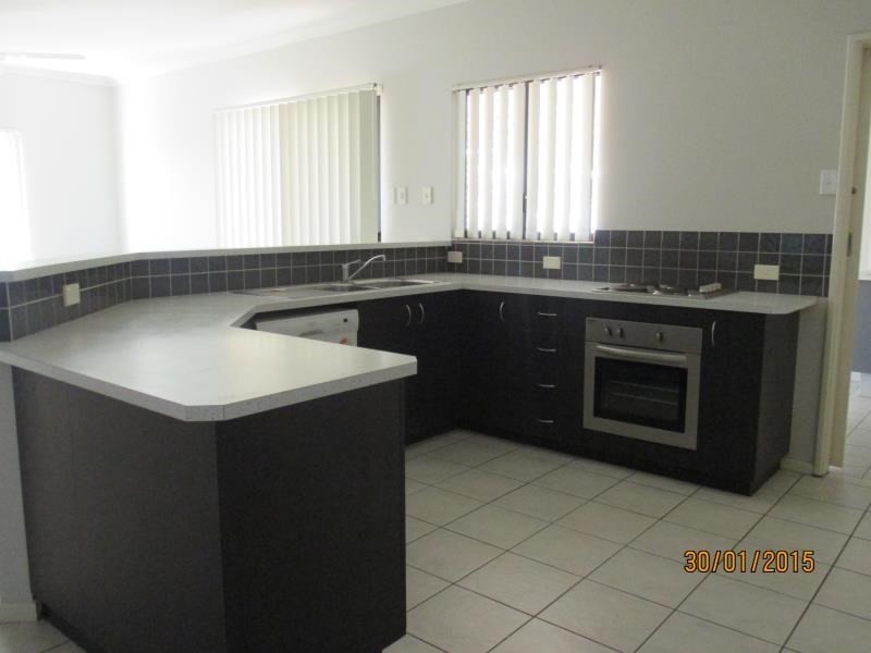 74 Radley Drive, Baynton WA 6714