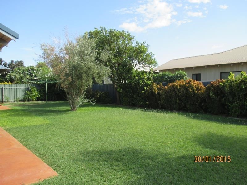 74 Radley Drive, Baynton WA 6714