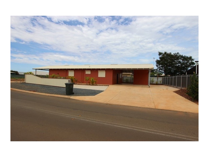 24 Ridge Elbow, Nickol WA 6714