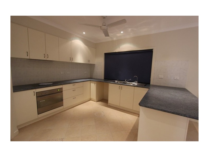 24 Ridge Elbow, Nickol WA 6714