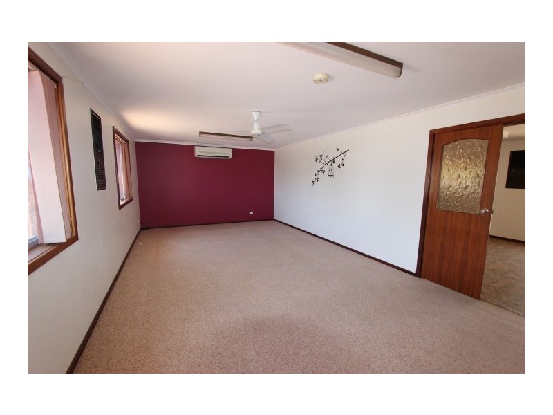 27 Demetre Crescent, Pegs Creek WA 6714