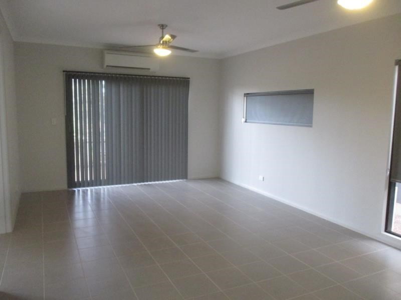 12 Mantaray Loop, Nickol WA 6714