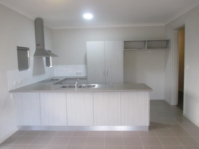 12 Mantaray Loop, Nickol WA 6714