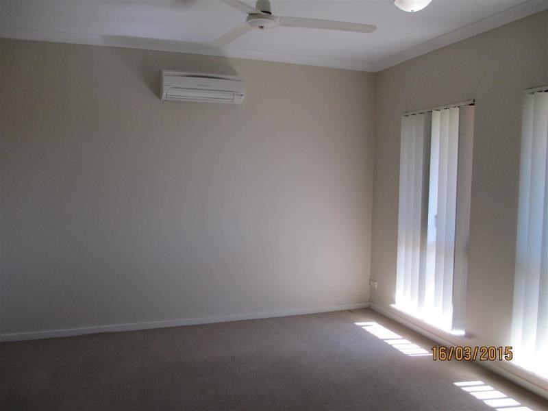 10 Haldane Crescent, Baynton WA 6714