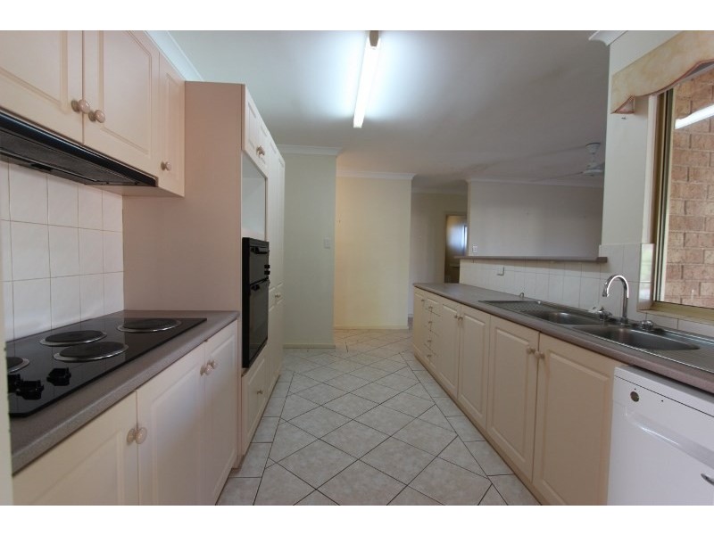 15 Leonard Way, Nickol WA 6714