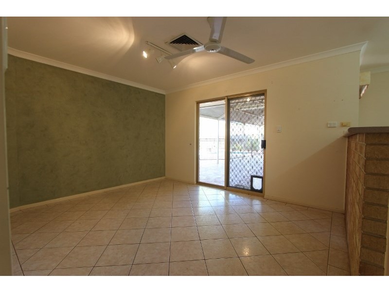 15 Leonard Way, Nickol WA 6714