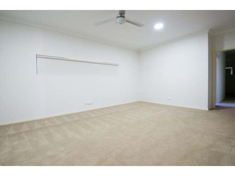 13 Bowerbird Drive, Nickol WA 6714