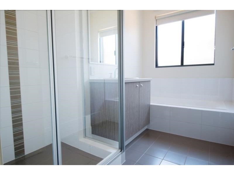 13 Bowerbird Drive, Nickol WA 6714