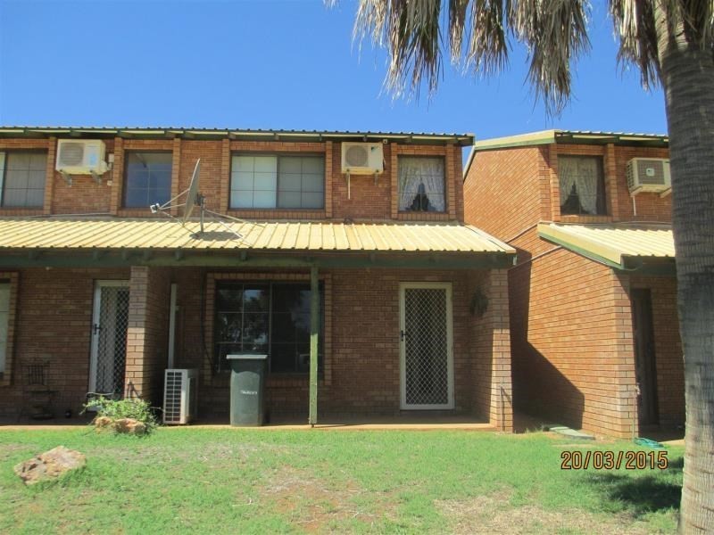 7/2 Sun Court, Millars Well WA 6714