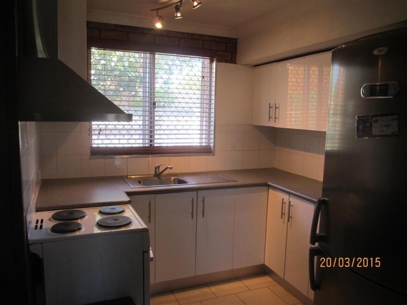 7/2 Sun Court, Millars Well WA 6714