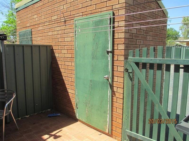 7/2 Sun Court, Millars Well WA 6714