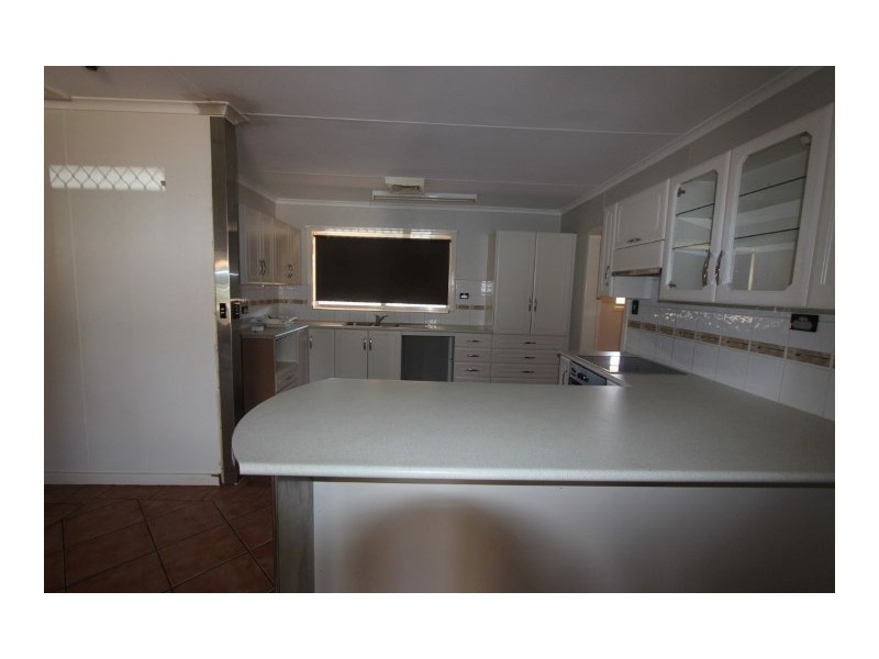 4 Hunt Way, Bulgarra WA 6714