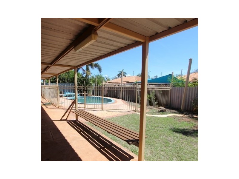 4 Hunt Way, Bulgarra WA 6714