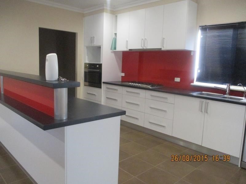 10 Brolga Meander, Nickol WA 6714