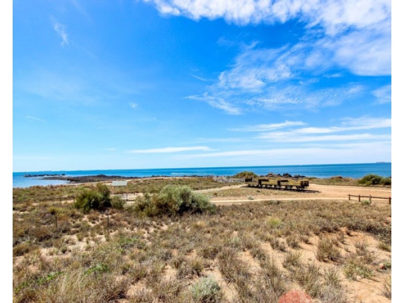 6 Fisher Street, Point Samson WA 6720