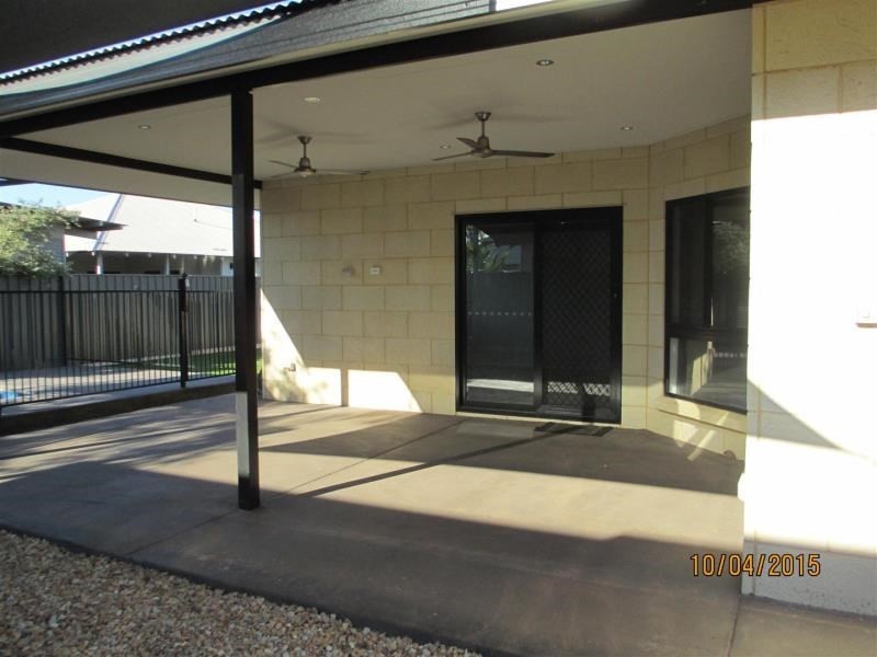 11 Jadura Crescent, Baynton WA 6714