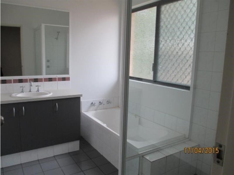 2 Thistle Loop, Nickol WA 6714