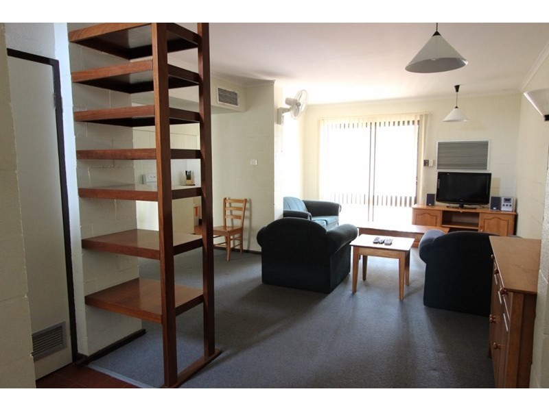 Unit 2/28 Strickland Drive, Millars Well WA 6714