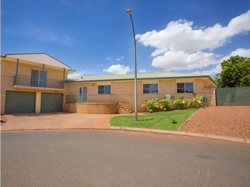 13 Fabling Court, Baynton WA 6714
