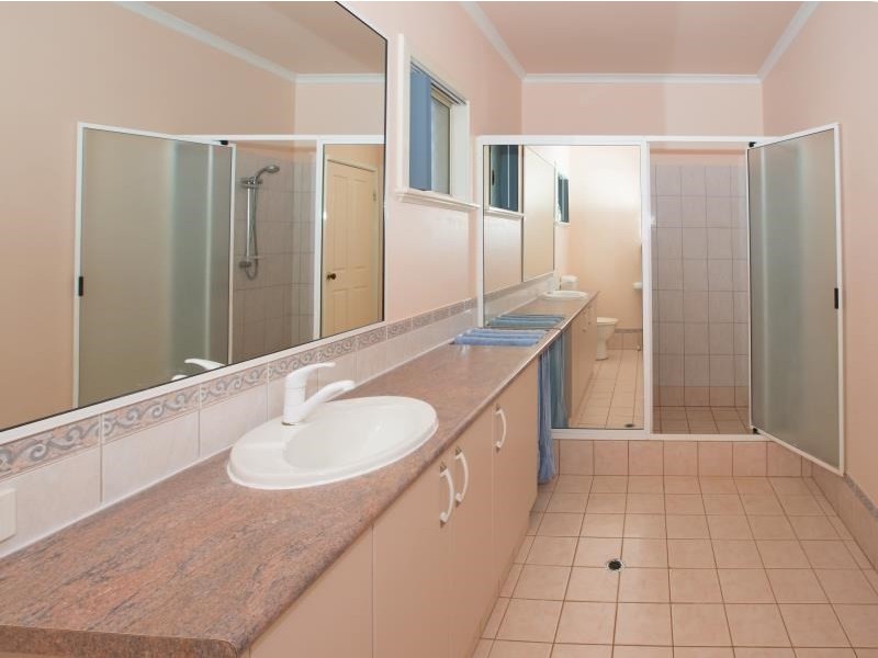 13 Fabling Court, Baynton WA 6714