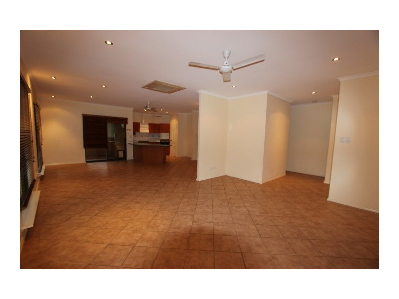 20 Leslie Loop, Baynton WA 6714