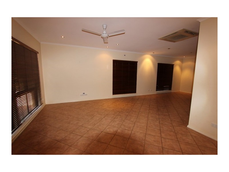 20 Leslie Loop, Baynton WA 6714