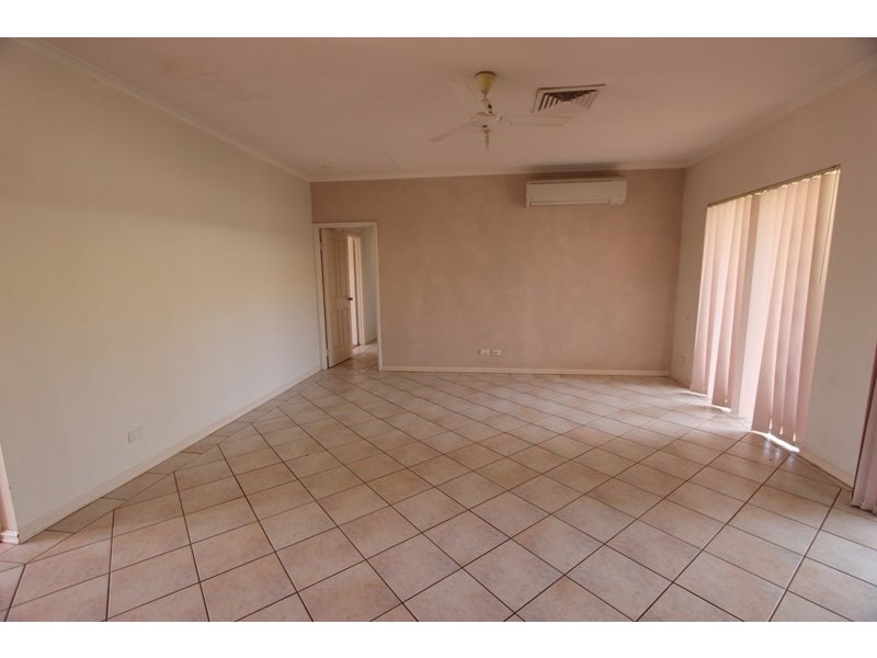 39 McCamey Loop, Baynton WA 6714