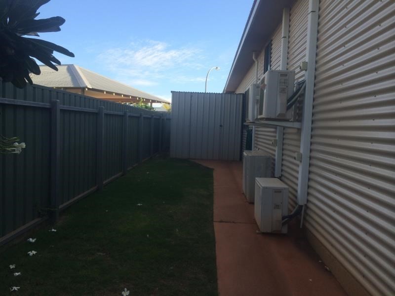 1 Moynes Court, Baynton WA 6714