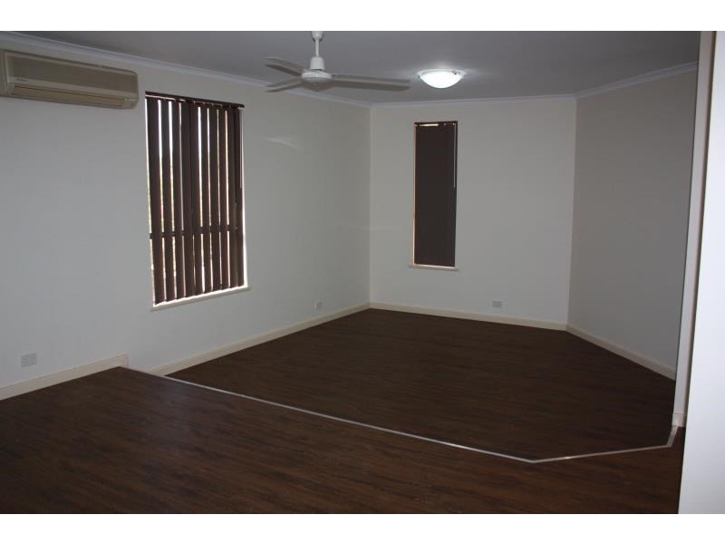 8B Kruger Close, Millars Well WA 6714