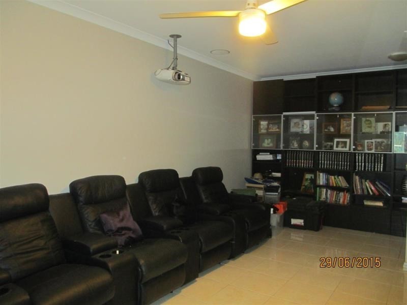 13 Smokebush Street, Nickol WA 6714